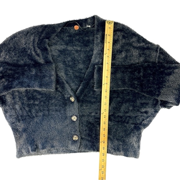 Free People One Fuzzy Crop Cardigan Sweater Navy/Charcoal Blend Small Oversize - Picture 6 of 8